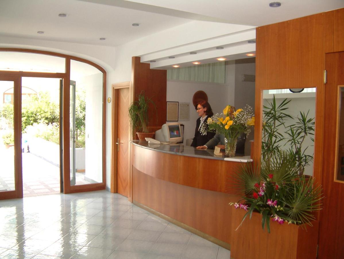 Hotel Imperial Іскія Екстер'єр фото